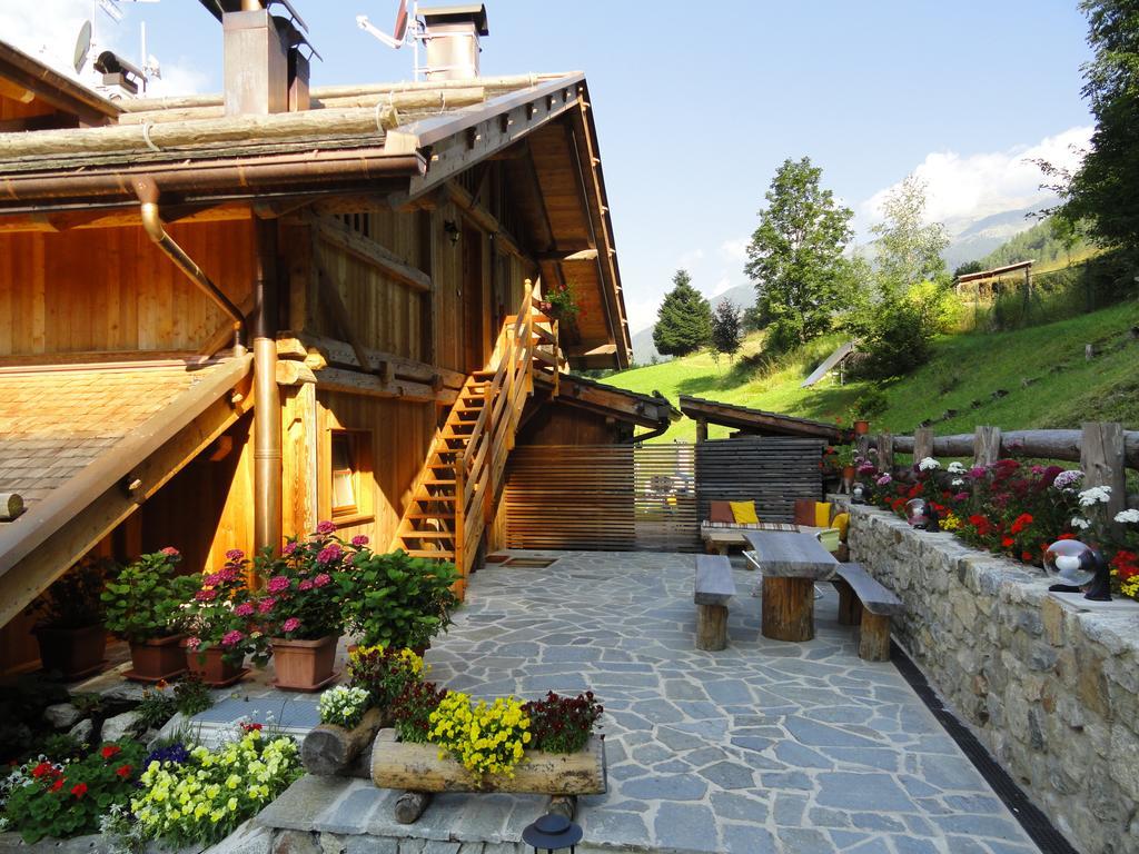 B&B Mas Di Zonadi Rabbi Exterior photo