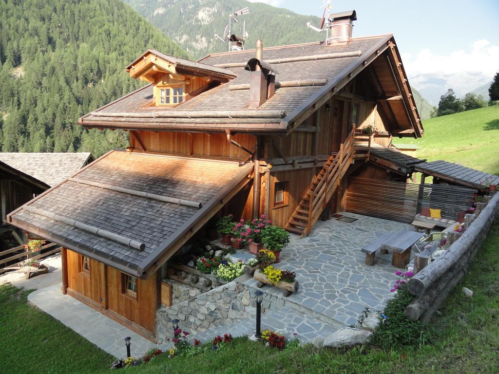 B&B Mas Di Zonadi Rabbi Exterior photo